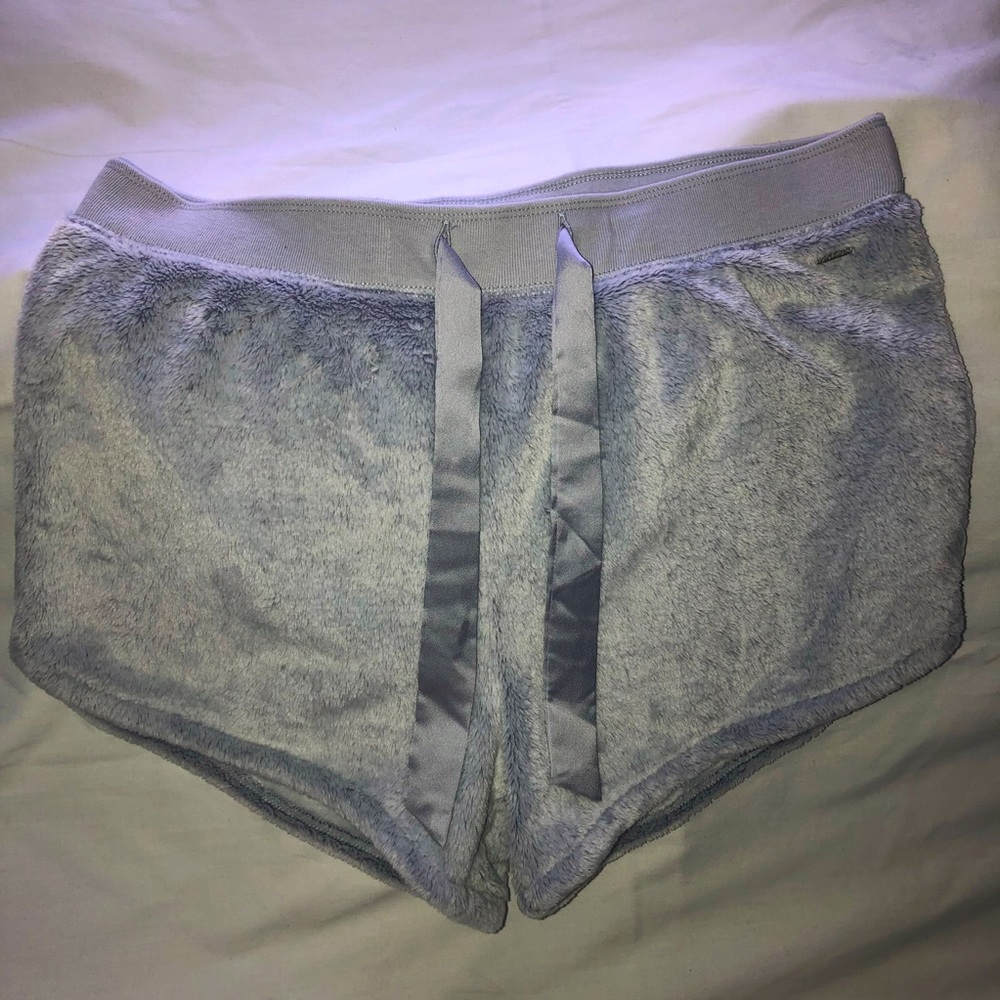 Baby blue gilly hicks sleeping shorts size L